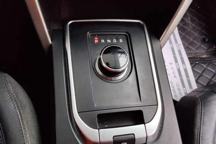 Used Land Rover Discovery Sport 2017 2.0T SE
