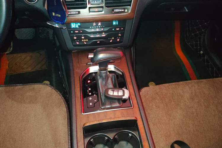 Used Hongqi H7 2018 2.0T Flagship Edition
