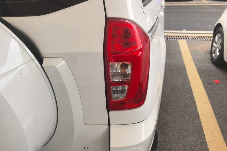 Used Chery Tiggo 3 2020 Million Global Edition 1.5L Manual Fashion Model