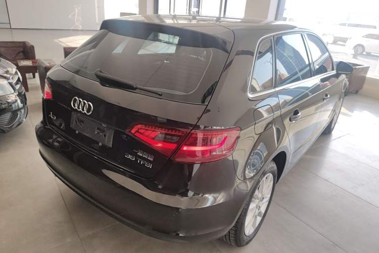 Used Audi A3 2014 Sportback 35 TFSI Automatic Ambition Edition
