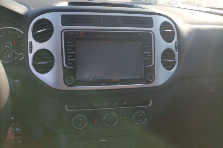 Used Volkswagen Tiguan L 2015 1.8TSI Automatic Two-Wheel Drive Comfort Edition