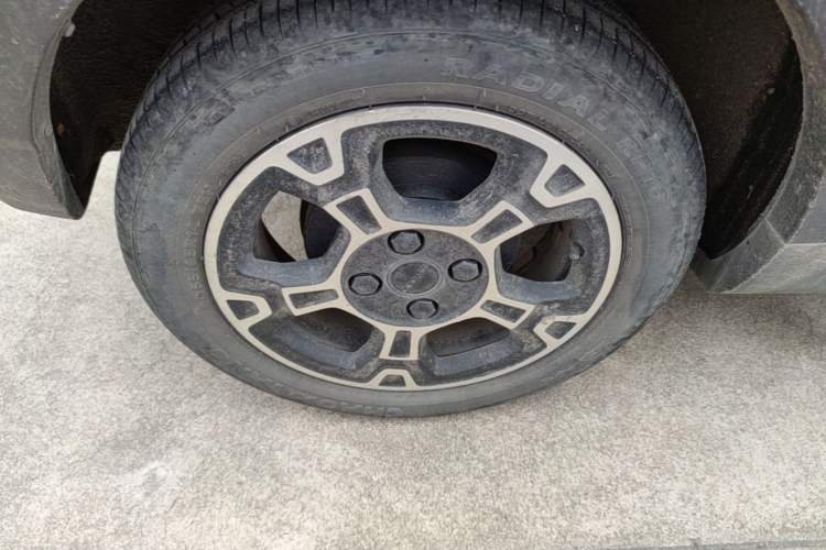 Used Geely Galaxy Panda 2024 200km Panda Rider Right Rear Wheel Hub