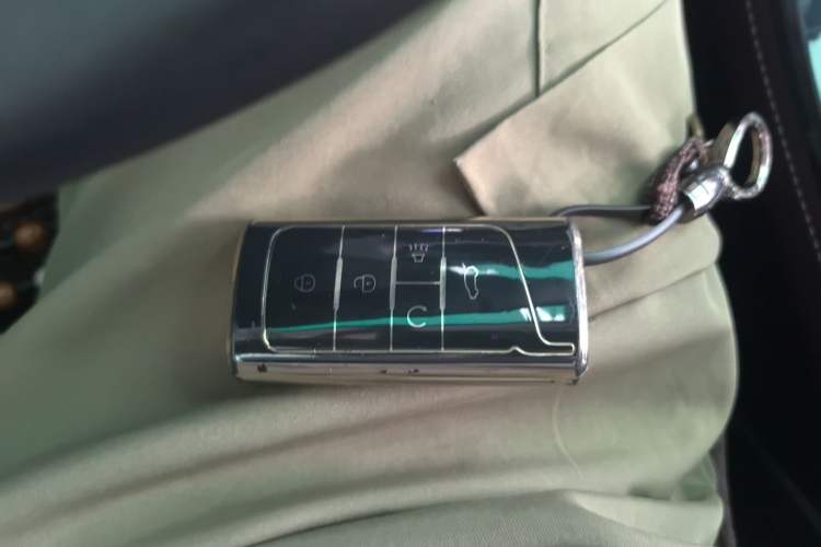 Used GAC Trumpchi M6 2023 PRO 270T DCT Luxury Edition Interior 1