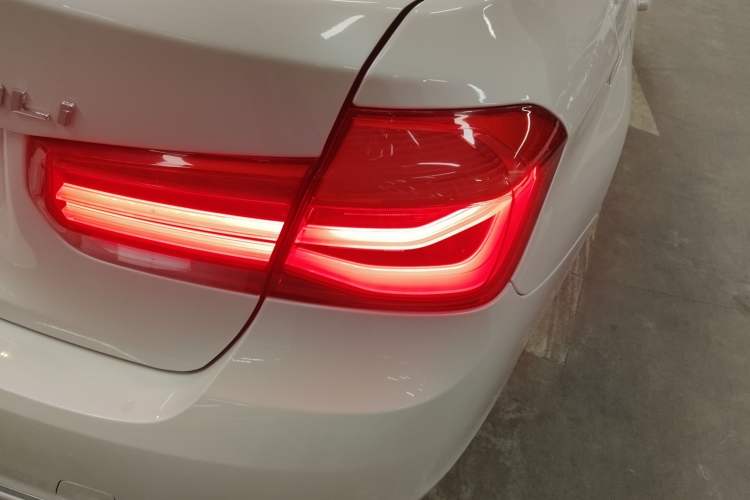 Used BMW 3 Series 2017 320Li Fashion Model Exterior 3