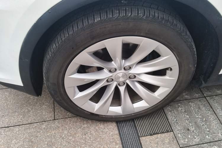 Used Tesla Model X 2019 Long-Range Version