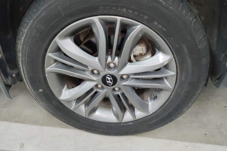 Used Hyundai ix35 2015 2.0L Automatic 2WD Smart Type China IV