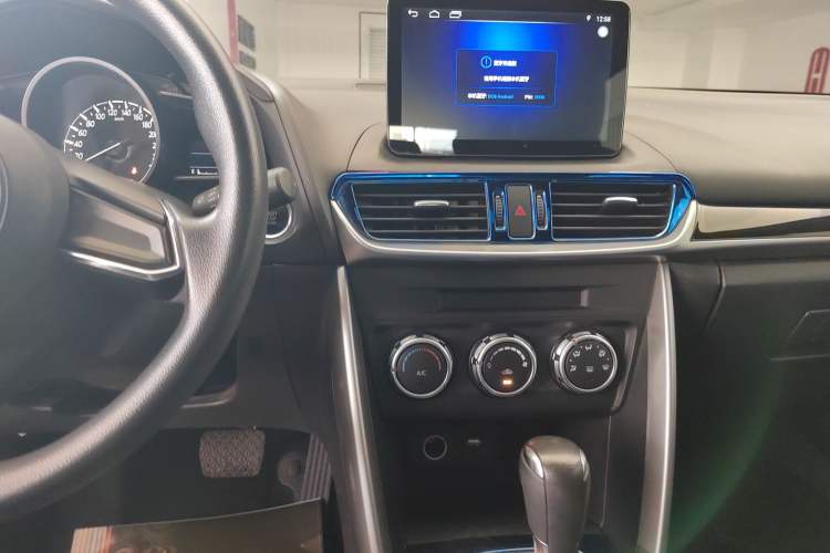 Used Mazda CX-4 2018 2.0L Automatic Two-Wheel Drive Blue Sky Dynamic Version China V Standard
