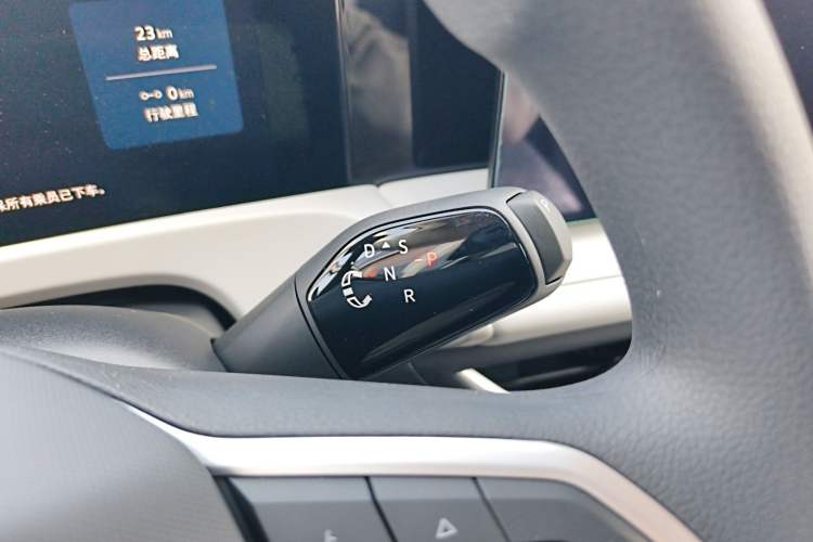 Used Jetta VS8 2026 Model 280TSI Automatic All-Round Edition Gear Lever