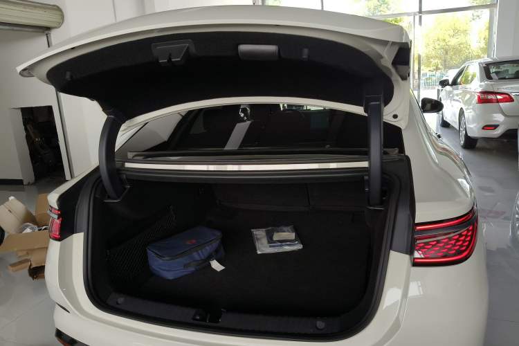 Used BYD Seal 07 DM-i 2025 DM-i 1.5L 125km Luxury Model Trunk