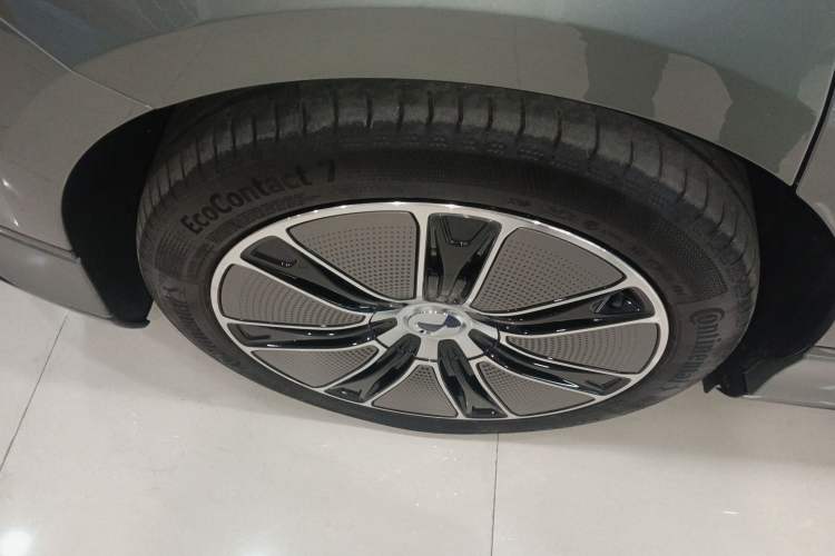 Used Denza Z9GT 2024 630 All-Wheel Drive Max Edition