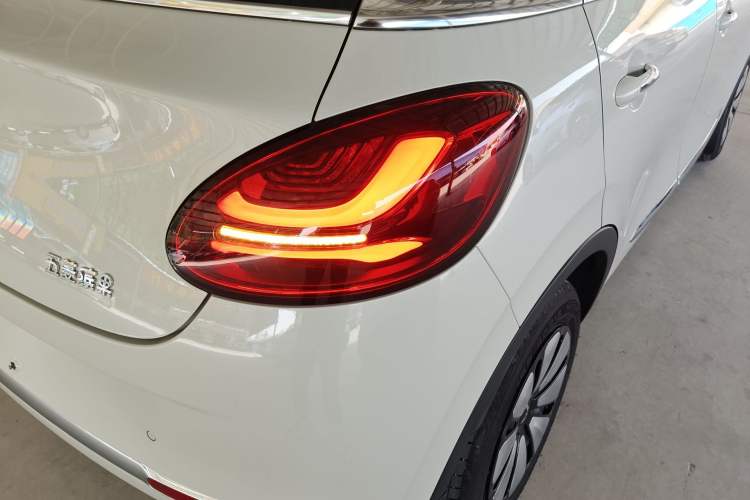 Used Wuling Bingo 2023 333 km Lingxi Connected+ Version