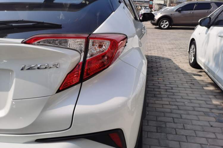 Used Toyota IZOA 2020 2.0L Enjoy Edition
