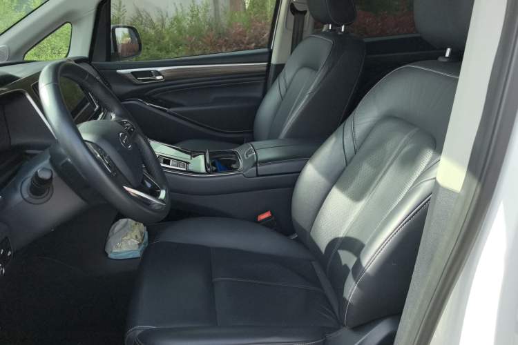 Used GAC Trumpchi M8 2023 Lingxiu Series 390T Prestige Edition Left Front Seat