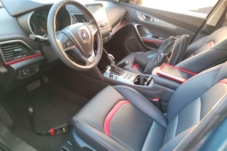 Used CHANGAN CS55 2017 1.5T Automatic Colorful Edition
