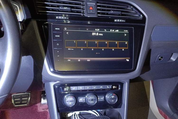 Used Volkswagen Tiguan L 2019 330TSI Automatic Two-Wheel Drive R-Line Flagship Model China VI Standard