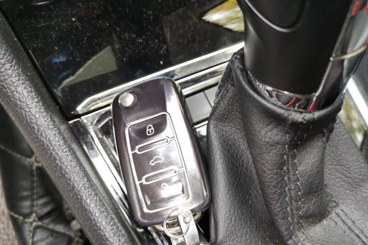 Used Volkswagen C-TREK 2017 230TSI DSG Comfort Version