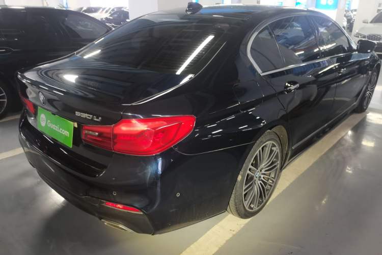 Used BMW 5 Series 2019 530Li Leading Model M Sport Package
