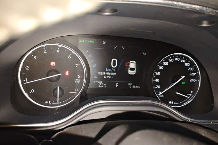 Used Toyota Avalon 2019 2.0L XLE Premium Edition China VI