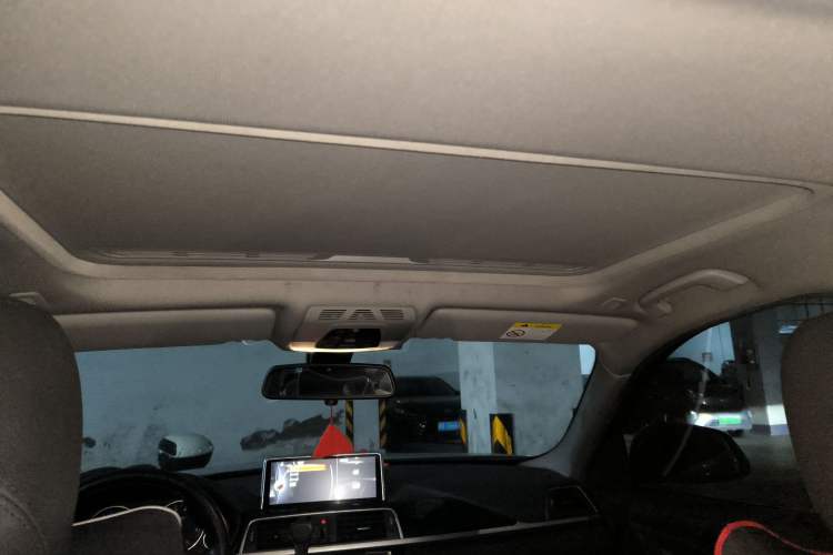 Used BMW 3 Series 2017 320Li Fashion Model
