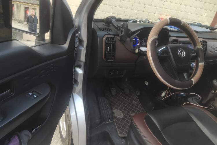 Used Dongfeng Xiaokang C56 2020 1.5L Luxury Model I DK15C