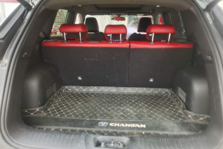 Used CHANGAN CS35PLUS 2021 Blue Whale NE 1.4T DCT Prestige Model
