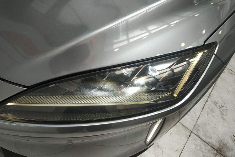 Used XPeng G3 2019 Enjoy Edition Left Front Headlight