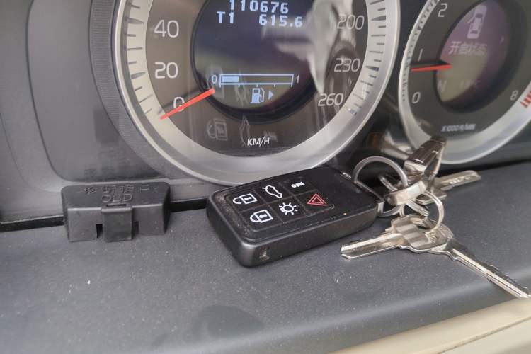 Used Volvo S80L 2012 2.0T T5 Luxury Edition
