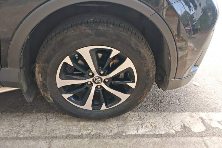 Used Toyota RAV4 2016 2.0L CVT Two-Wheel Drive Smart Edition China V Standard
