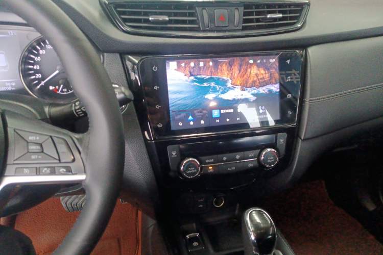 Used Nissan X-Trail 2021 2.0L CVT 2WD XL ITS Comfort Commemorative Edition Audio And AC Panel