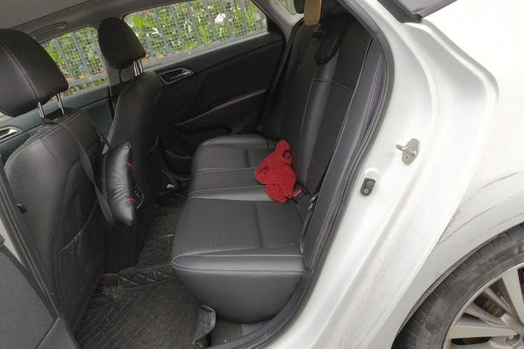 Used Hyundai Mistra 2017 1.6T Automatic Smart GLS China V Standard Left Rear Seat