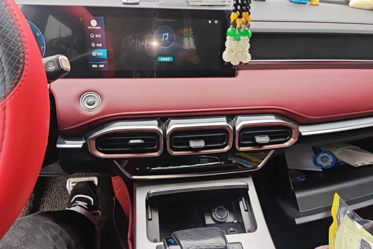 Used JETOUR X70 PLUS 2021 1.5T DCT Mountain 5-Seater