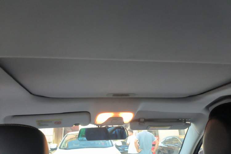 Used GAC Trumpchi GA6 2016 235T DCT Luxury Edition Headliner