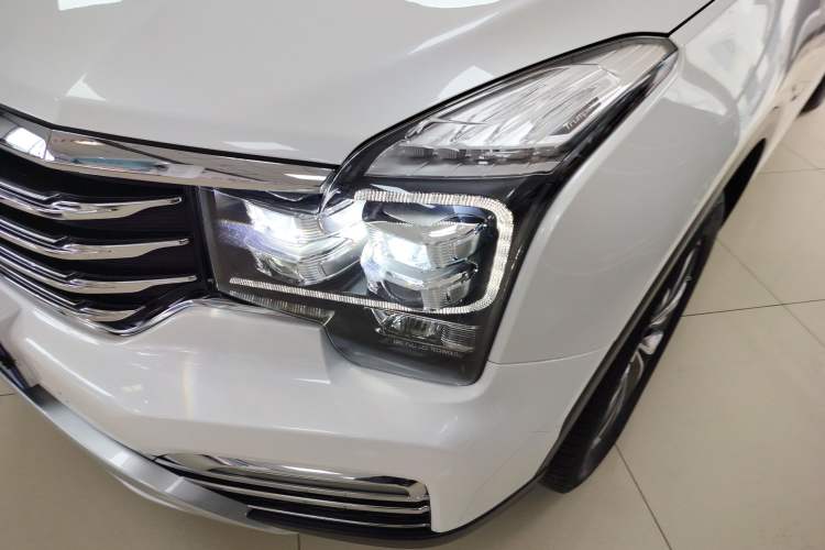 Used GAC Trumpchi GS8 2017 320T Two-Wheel Drive Luxury Smart Connectivity Version (7 Seats)