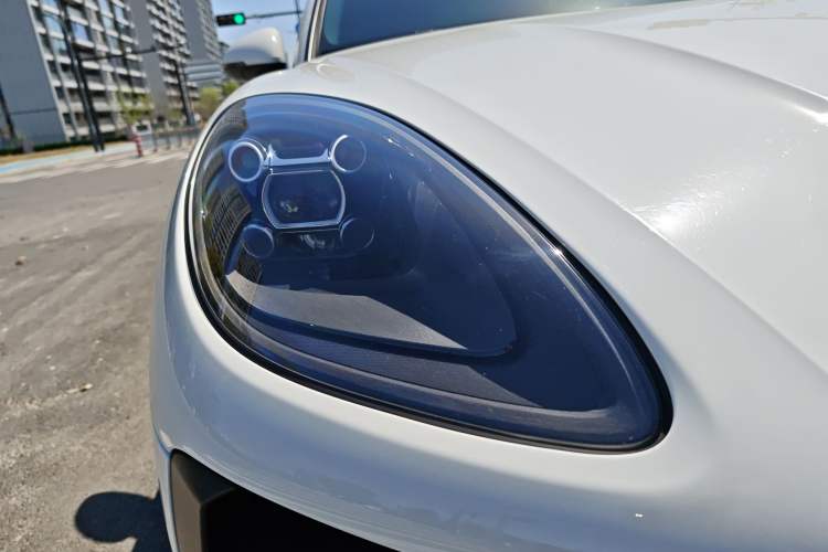 Used Porsche Macan 2018 Macan 2.0T
