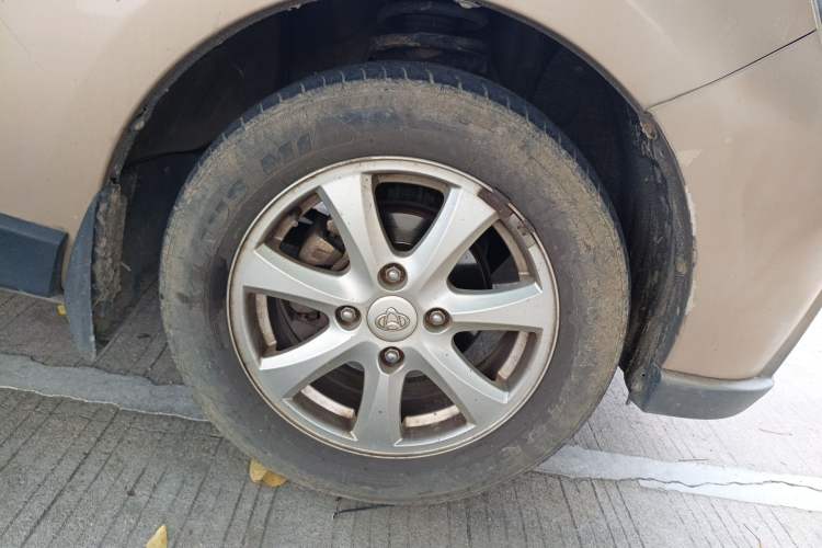 Used CHANGAN KAICHENG Ounuo S 2014 1.5L Base Version Right Front Wheel Hub