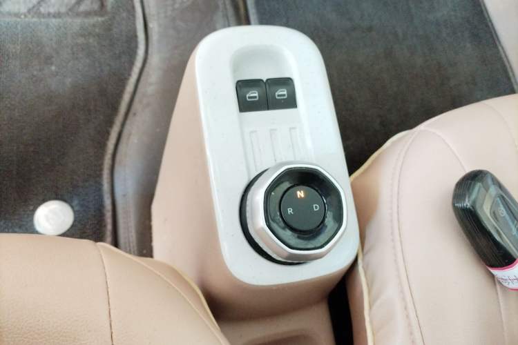 Used Geely Galaxy Panda 2023 Panda Mini 200km Endurance Bear