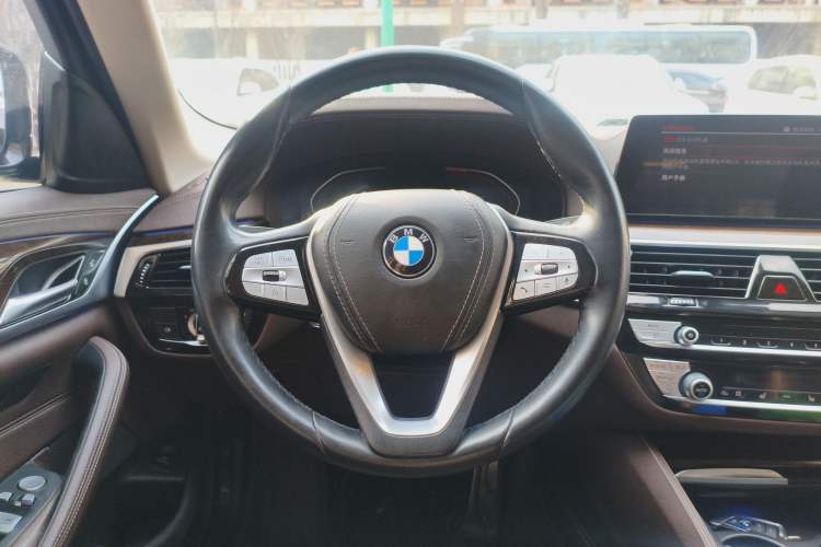 Used BMW 5 Series 2020 525Li Luxury Package