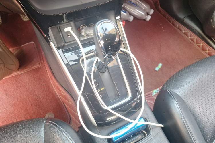 Used Nissan Sylphy 2018 1.6XV CVT Deluxe Edition Gear Lever