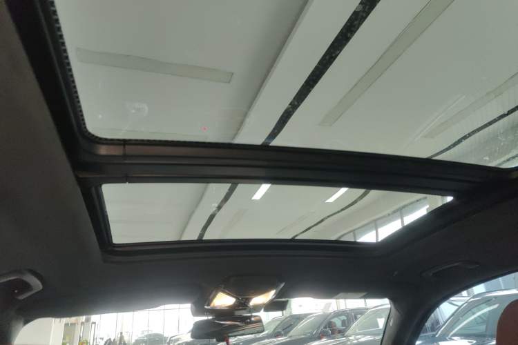 Used BMW X5 2022 xDrive 40Li Luxury Edition M Sport Package