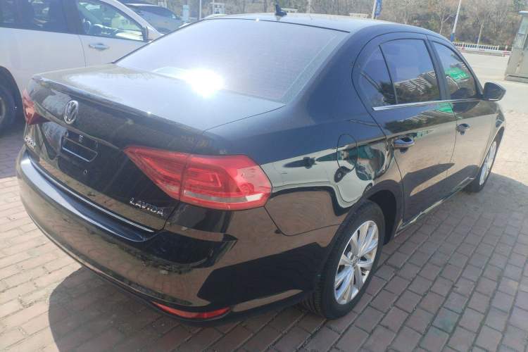 Used Volkswagen Lavida 2017 1.6L Automatic Comfort Edition