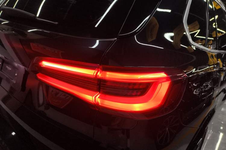 Used BMW X5 2022 Restyled xDrive 30Li M Sport Package
