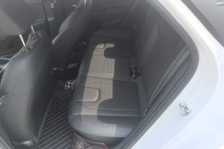 Used Hyundai Elantra 2022 1.5L CVT GLX Elite Edition Left Rear Seat