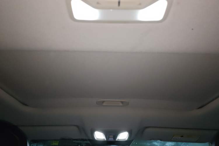 Used CHANGAN UNI-V iDD 2023 Zhidian iDD 1.5T 113km Smart & Fun Version (Rapid Edition)