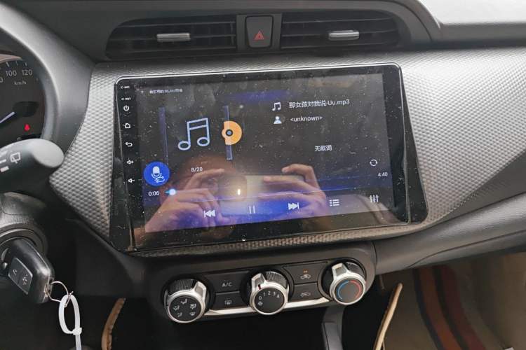 Used Nissan Kicks 2019 1.5L Manual Cool Edition
