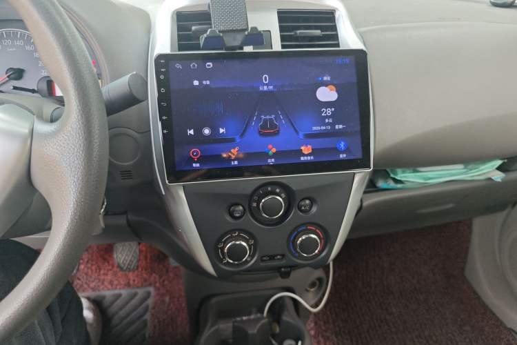 Used Nissan Sunny 2015 1.5XE Manual Comfort Edition Audio And AC Panel