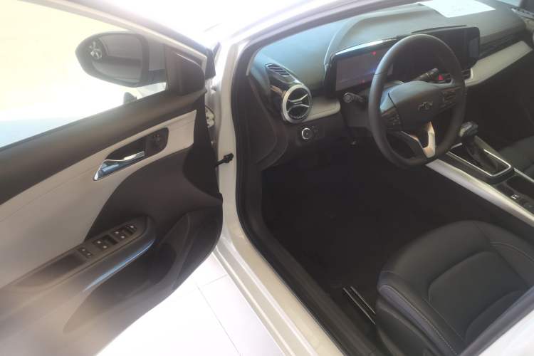 Used Chevrolet Monza 2024 1.5L Dual-Clutch Enjoyment Edition Driver Seat