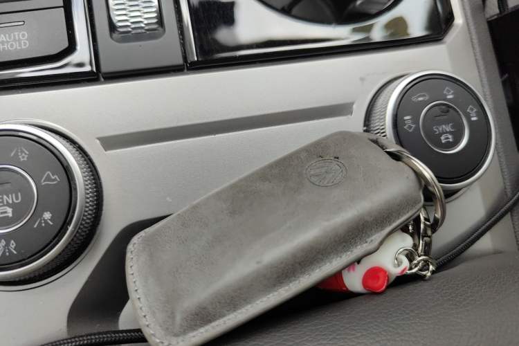 Used Volkswagen Touareg 2019 2.0 TSI Ruiyi Edition China V Standard
