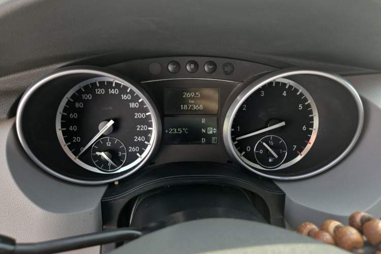 Used Mercedes-Benz R-Class 2011 R 350 L 4MATIC Instrument Cluster