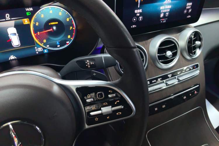 Used Mercedes-Benz GLC 2020 Facelift GLC 300 L 4MATIC Dynamic Edition
