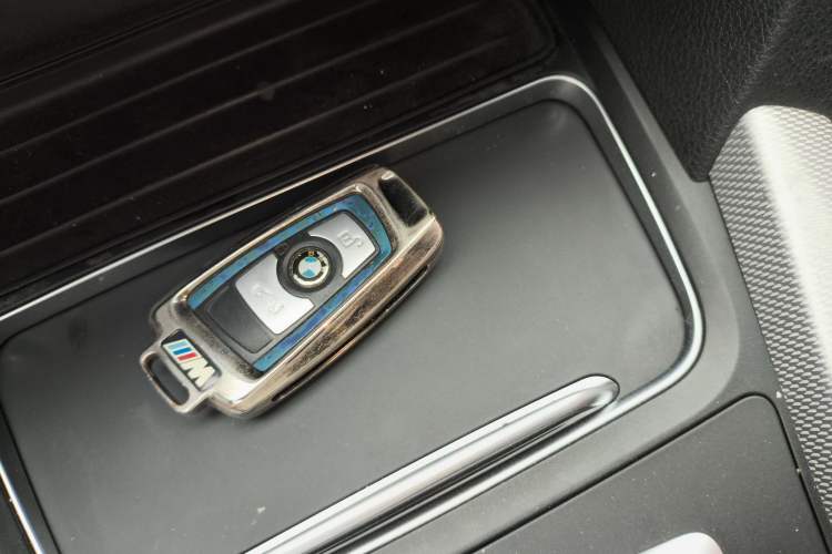 Used BMW 4 Series 2019 425i Gran Coupe M Sport Package Vehicle Key